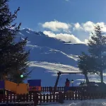 Atico Vistas A Pistas Ideal Familias *